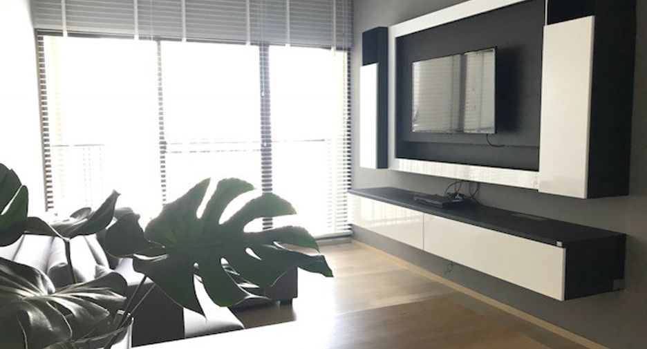 For rent 1 bed condo in Khlong Toei, Bangkok