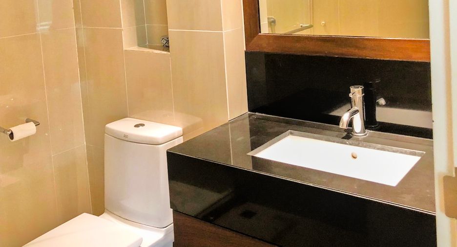 Condo en alquiler de 2 habitaciones en Sathon, Bangkok
