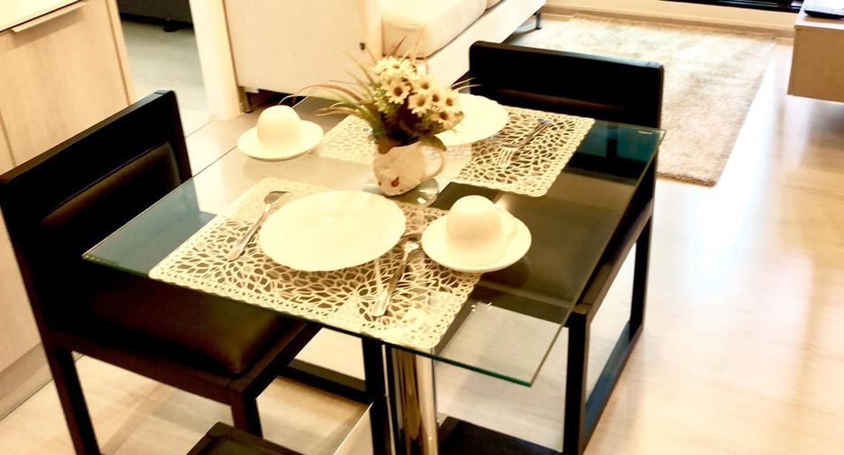 For rent and for sale 2 bedrooms condo in Khlong Toei, Bangkok