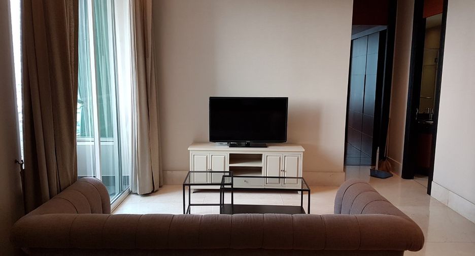 Condo en alquiler y en venta de 2 habitaciones en Sathon, Bangkok