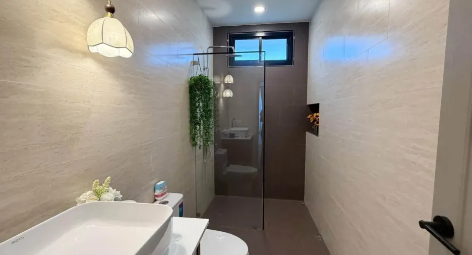 For sale 3 bedrooms villa in Bang Lamung, Chonburi