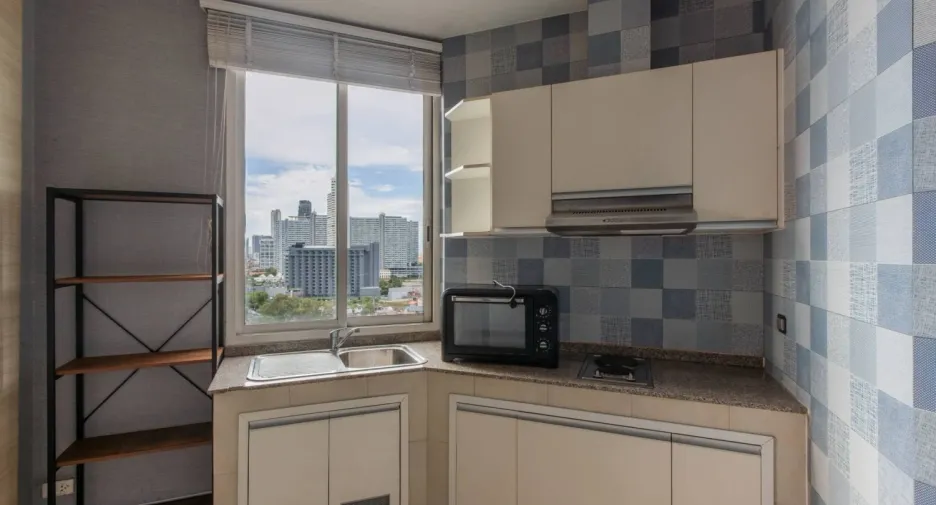 For sale 3 bedrooms condo in Jomtien, Pattaya