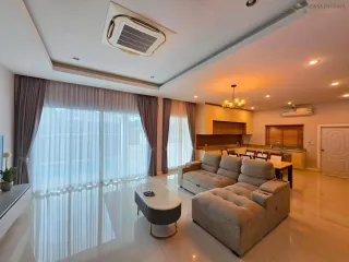 For sale 3 bedrooms villa in Bang Lamung, Chonburi