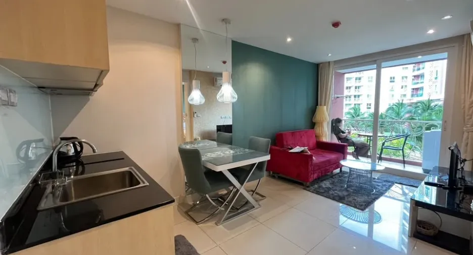 For sale 1 bed condo in Bang Lamung, Chonburi
