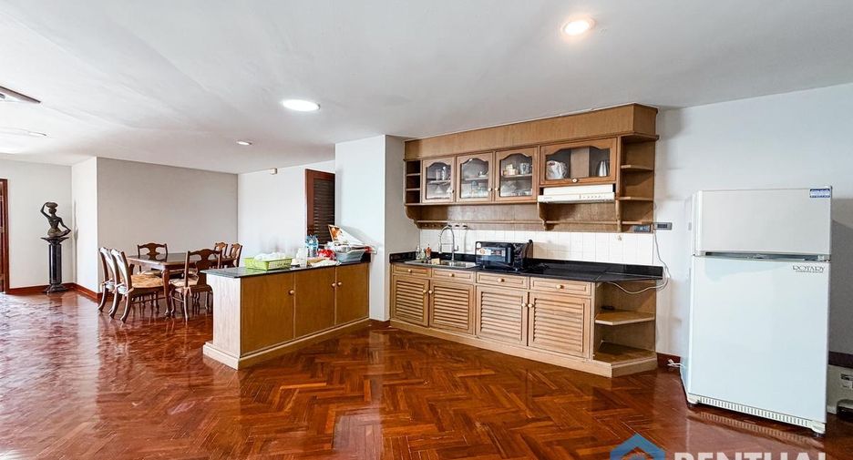 For sale 3 bedrooms condo in Bang Lamung, Chonburi