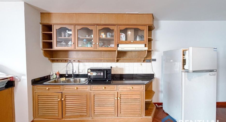 For sale 3 bedrooms condo in Bang Lamung, Chonburi