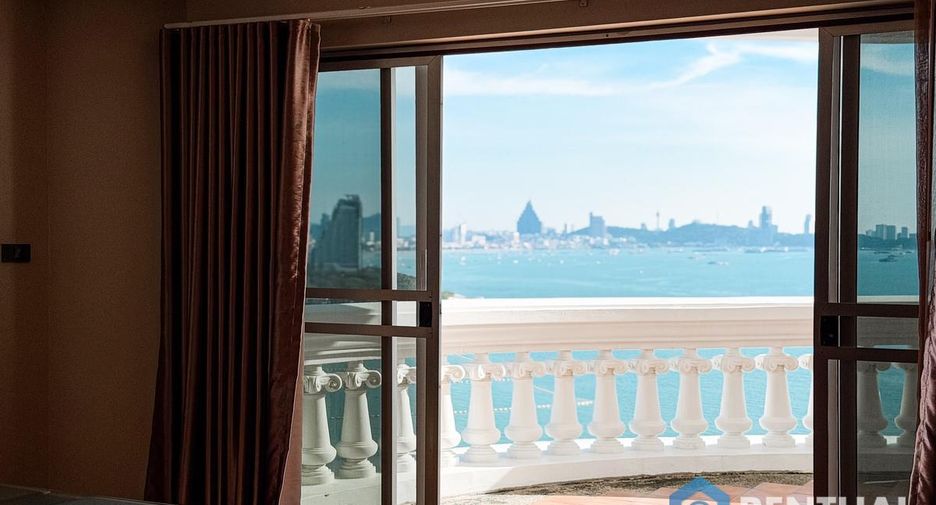 For sale 3 bedrooms condo in Bang Lamung, Chonburi