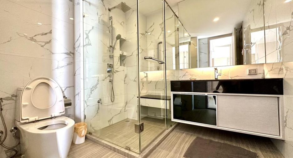 For rent and for sale 2 bedrooms condo in Bang Lamung, Chonburi