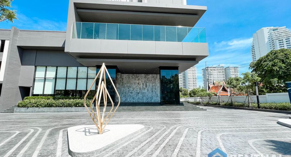 For rent and for sale 2 bedrooms condo in Bang Lamung, Chonburi