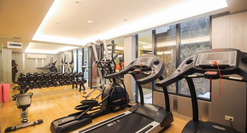 For rent 1 bed condo in Watthana, Bangkok