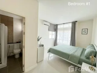 À louer 3 chambres maison à Mueang Phuket, Phuket