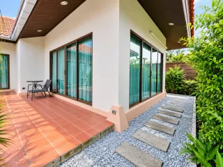 À louer 3 chambres maison à Si Racha, Chonburi