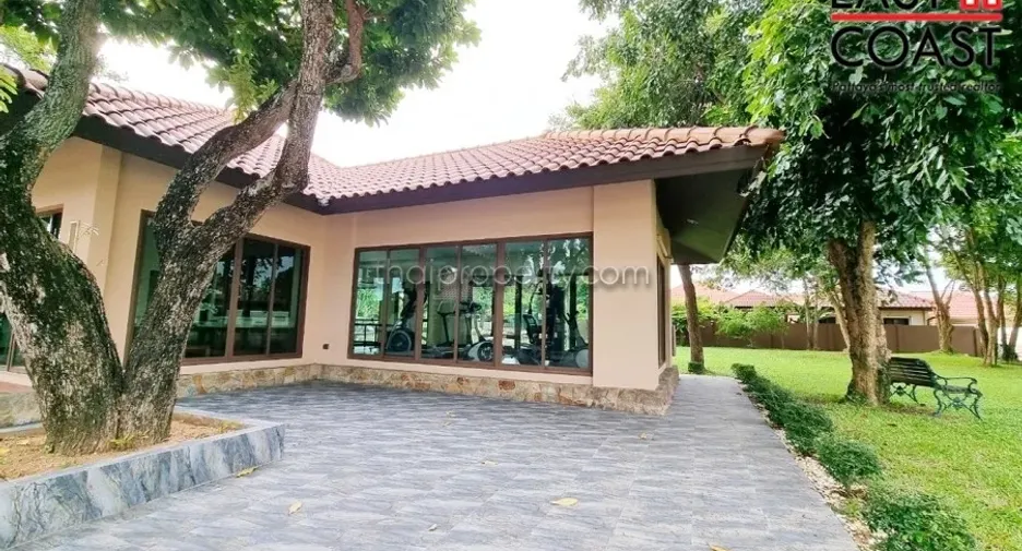 For rent 3 bedrooms house in Si Racha, Chonburi