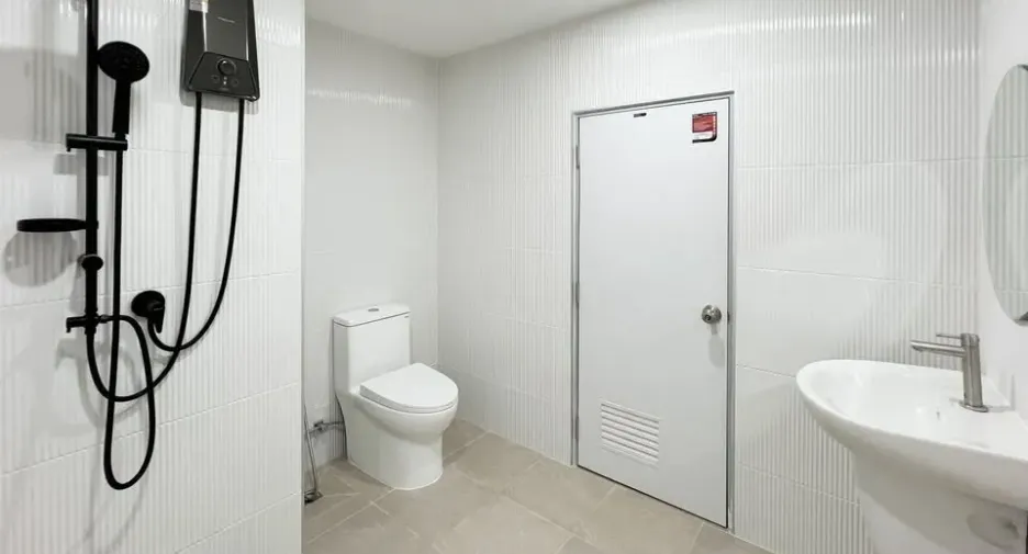 For sale 2 bedrooms condo in Prawet, Bangkok