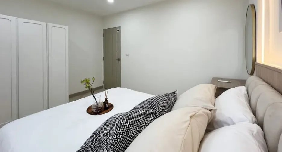 For sale 2 bedrooms condo in Prawet, Bangkok