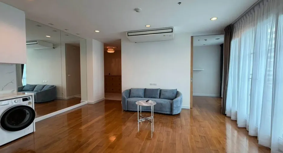 For rent 2 bedrooms condo in Khlong Toei, Bangkok