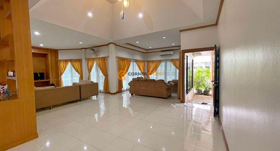 For rent 3 ベッドルーム house in Bang Lamung, Chonburi