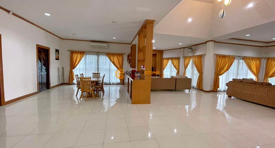 For rent 3 ベッドルーム house in Bang Lamung, Chonburi