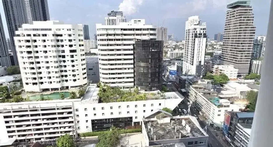 ให้เช่า 2 ห้องนอน คอนโด ใน วัฒนา, กรุงเทพฯ