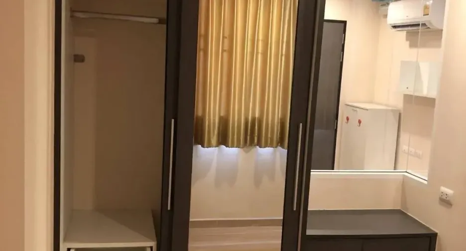 For sale 1 bed condo in Bang Phlat, Bangkok