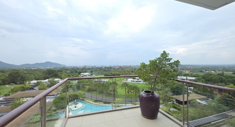 For sale 3 bedrooms condo in Bang Saray, Pattaya