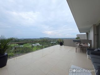 For sale 3 bedrooms condo in Bang Saray, Pattaya