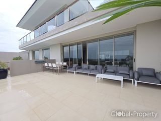 For sale 3 bedrooms condo in Bang Saray, Pattaya