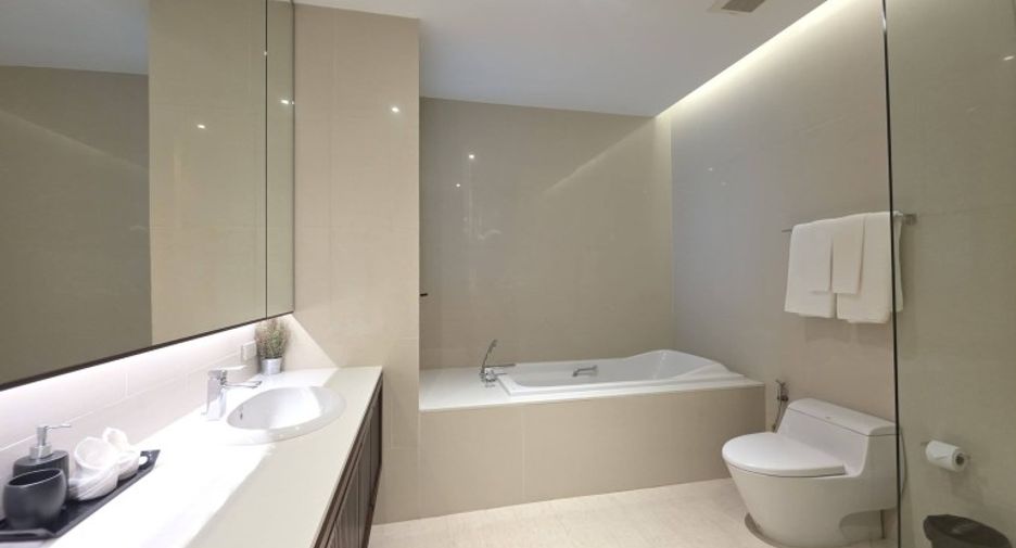 For sale 3 bedrooms condo in Bang Saray, Pattaya