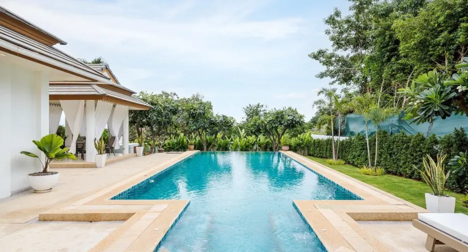 For sale 3 bedrooms villa in Hua Hin, Prachuap Khiri Khan