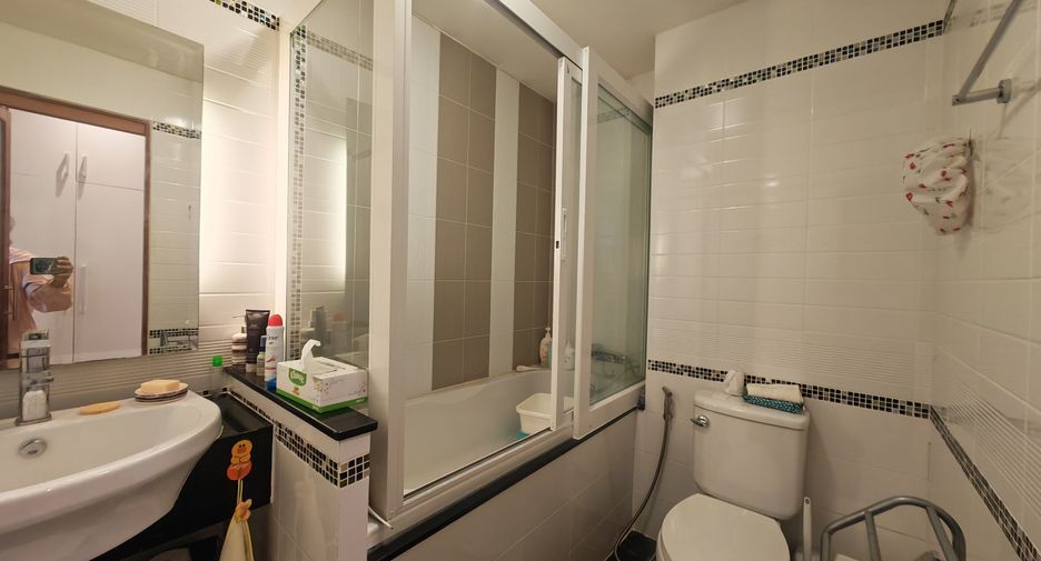 For sale 2 bedrooms condo in Mueang Chiang Mai, Chiang Mai