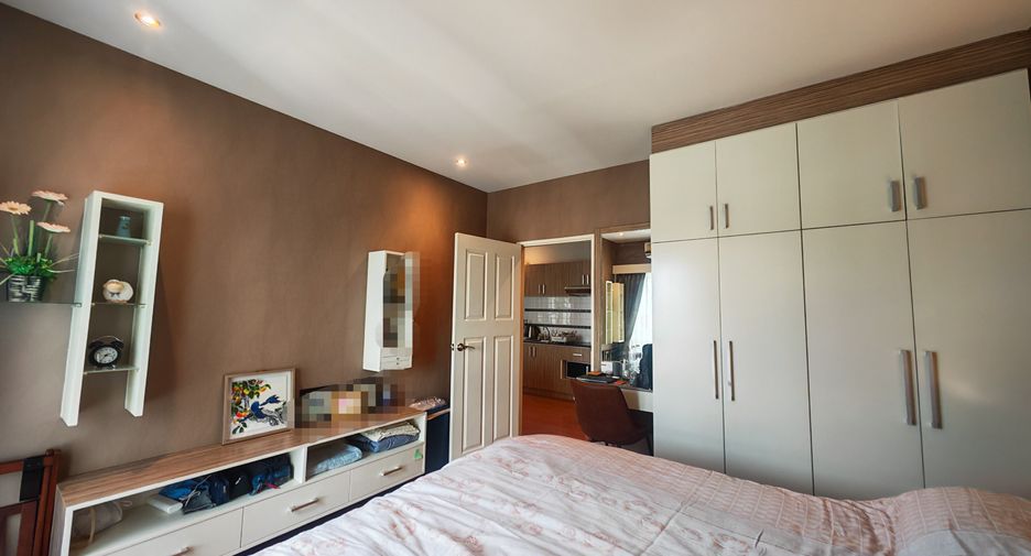 For sale 2 bedrooms condo in Mueang Chiang Mai, Chiang Mai