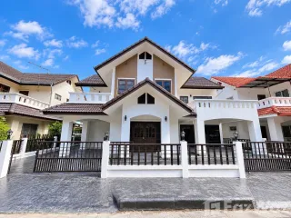 Продажа 4 спальни дом в Ханг Донг, Чианг Маи