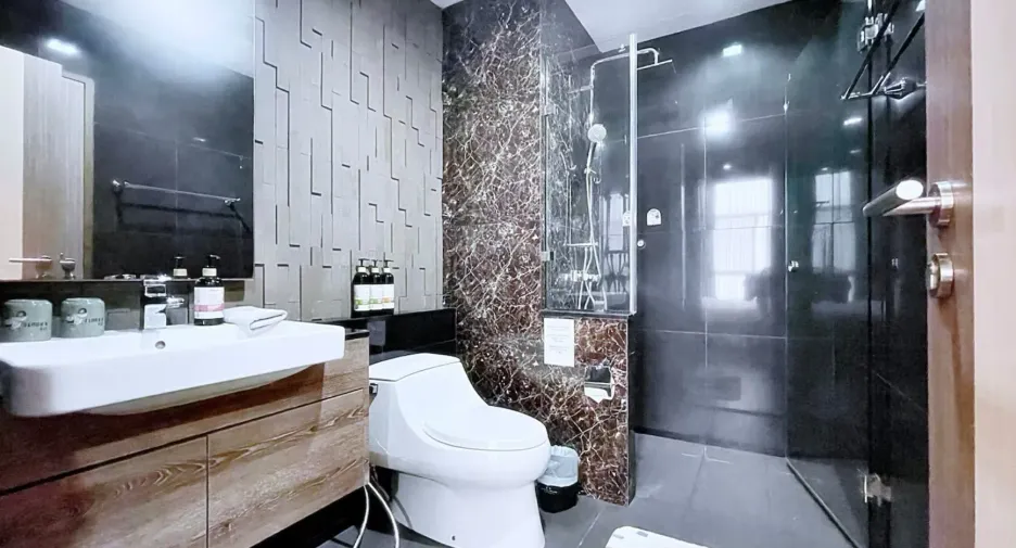 For rent 2 bedrooms condo in Mueang Chiang Mai, Chiang Mai
