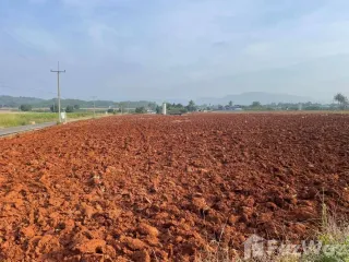 À vendre terrain à Pak Chong, Nakhon Ratchasima