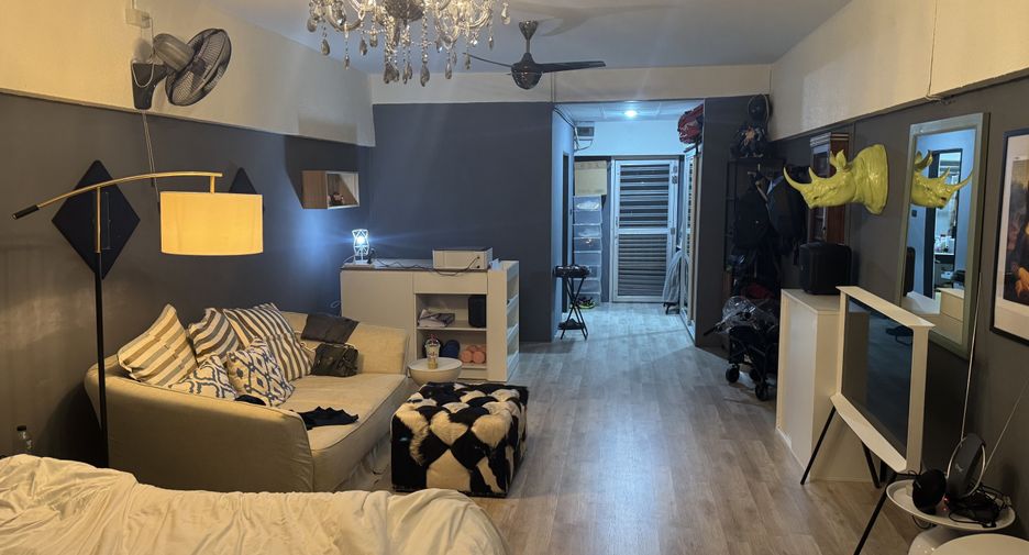 For sale そして for rent スタジオ condo in Bang Lamung, Chonburi