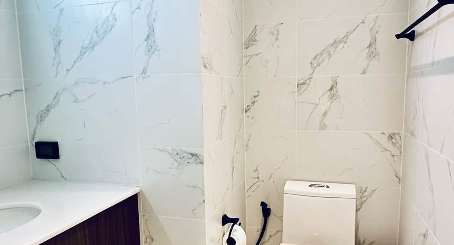 Condo en venta de 1 habitaciones en Wang Thonglang, Bangkok