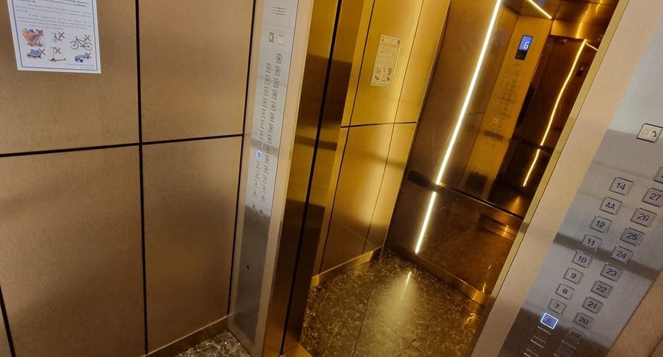 For rent 3 bedrooms condo in Watthana, Bangkok