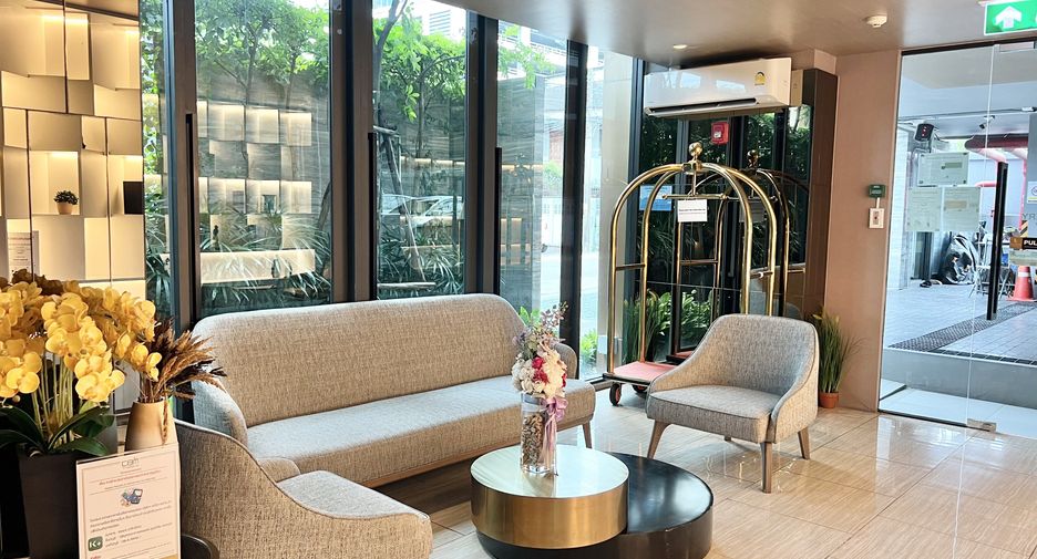 For rent studio condo in Huai Khwang, Bangkok
