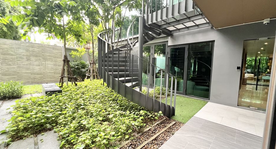 For rent studio condo in Huai Khwang, Bangkok