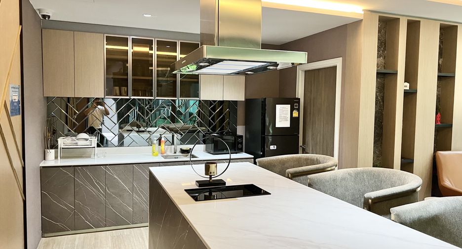 For rent studio condo in Huai Khwang, Bangkok