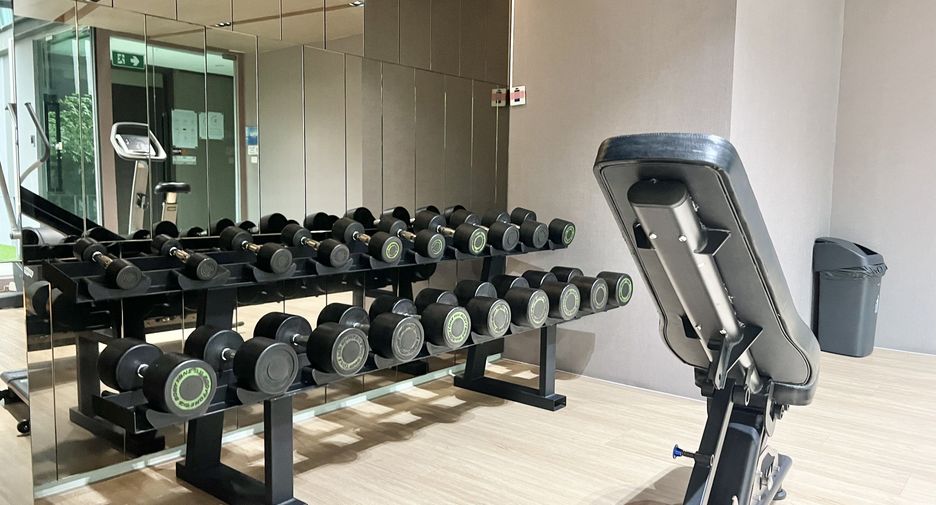 For rent studio condo in Huai Khwang, Bangkok