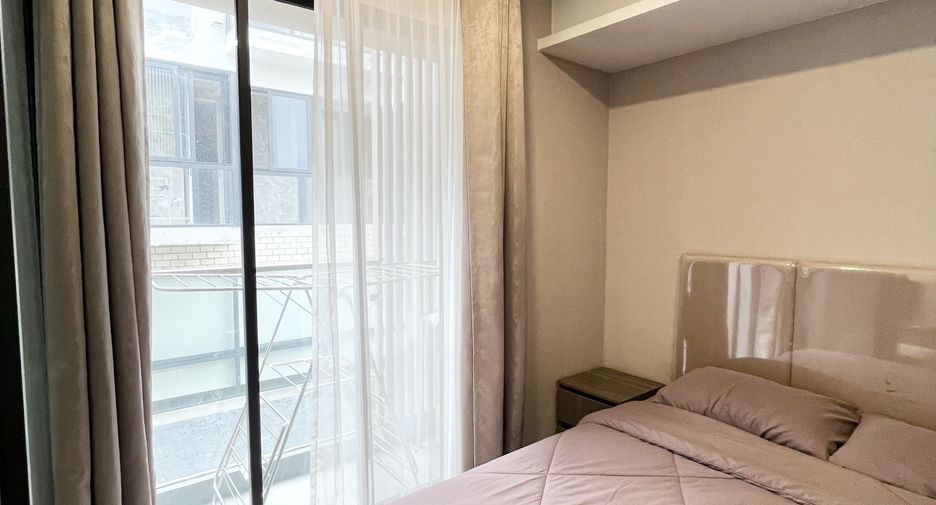 For rent studio condo in Huai Khwang, Bangkok
