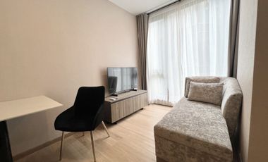 For rent studio condo in Huai Khwang, Bangkok