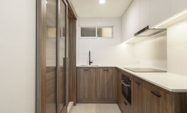 À vendre 2 chambres condo à Khlong Toei, Bangkok
