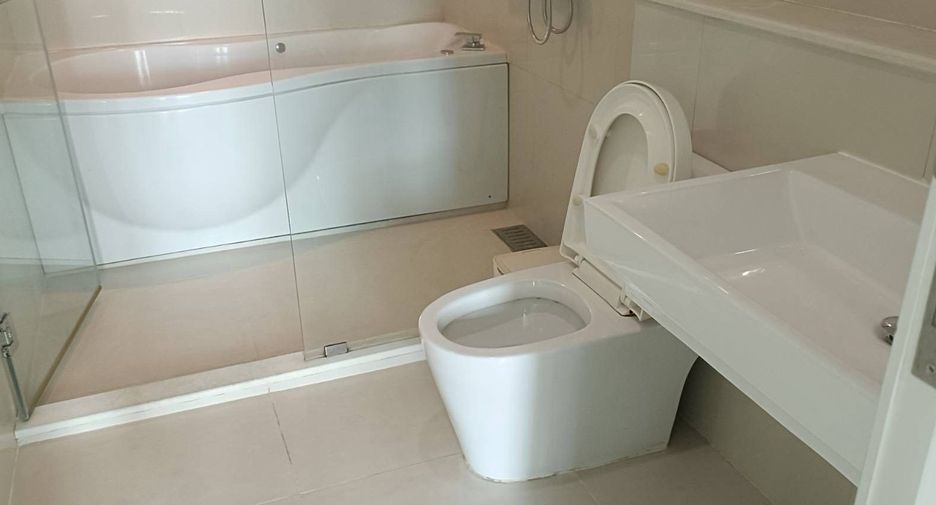 Wohnung zum Kauf und zur Miete mit 1 Zimmer in Watthana, Bangkok