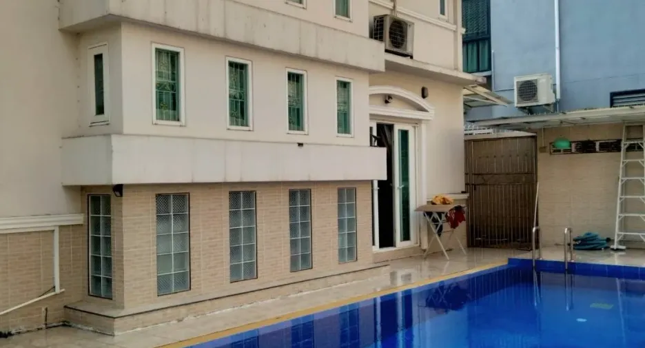 Haus zur Miete mit 5 Zimmer in Pak Kret, Nonthaburi