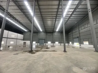For rent and for sale warehouse in Lam Luk Ka, Pathum Thani