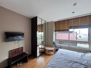 For sale 2 bedrooms condo in Yan Nawa, Bangkok