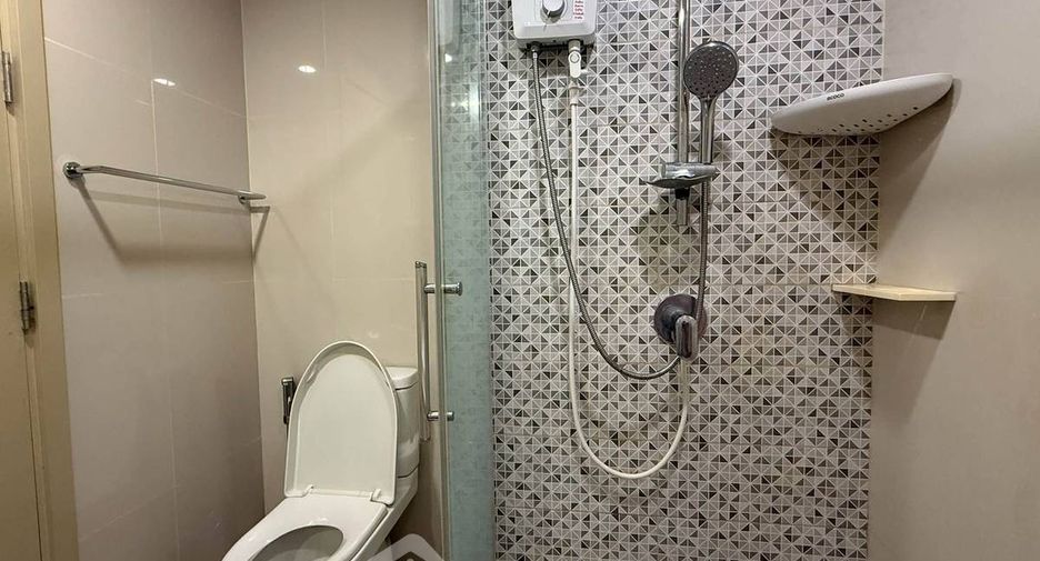 For sale 1 bed condo in Phra Khanong, Bangkok