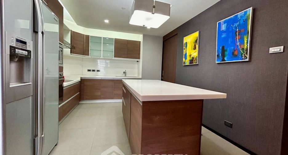 For sale 3 bedrooms condo in Bang Kho Laem, Bangkok